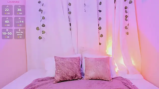 Miranda kim  online show from April 13, 7:36 pm