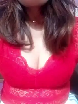 YiyinLy online show from March 16, 2:14 am