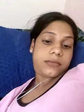 Nitya hot online show from April 3, 6:06 pm