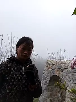 siusiu-00 online show from November 5, 12:49 am