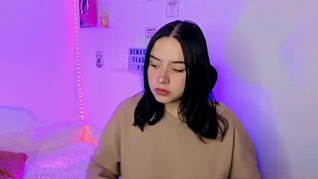 Emily Lindey online show from March 18, 8:52 am