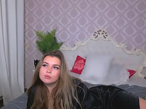 Samantha Cole online show from December 20, 10:19 am