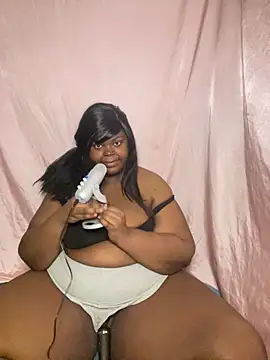 TheChubbySiren online show from May 29, 12:25 pm