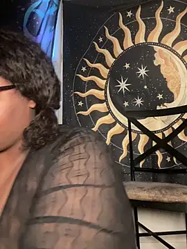 TheChubbySiren online show from December 20, 2:10 pm