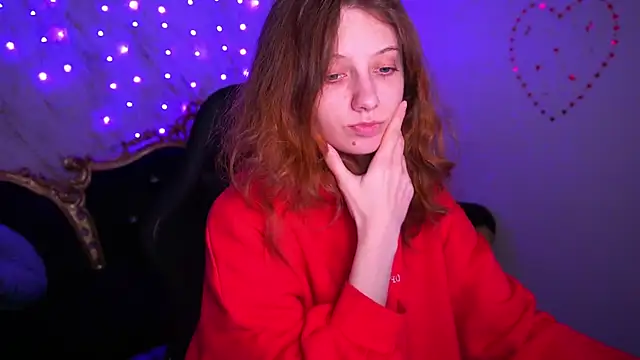 CuteeFoxy online show from February 16, 2:50 pm