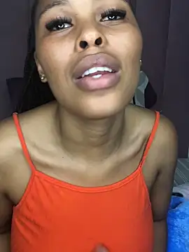 Bubbles156 online show from April 5, 9:03 pm