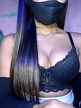 Strip Hotty242 online show from December 13, 7:53 pm