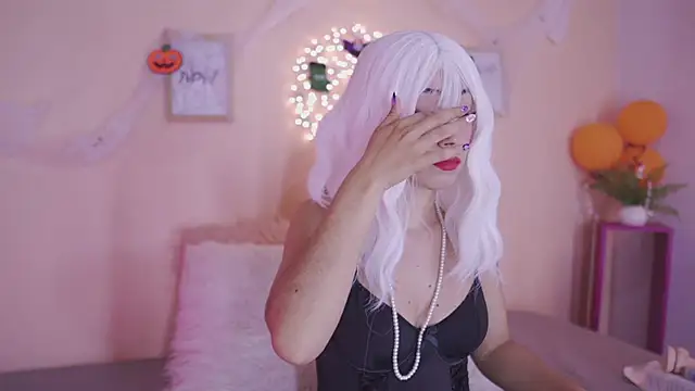 Meggie  online show from November 1, 12:48 am