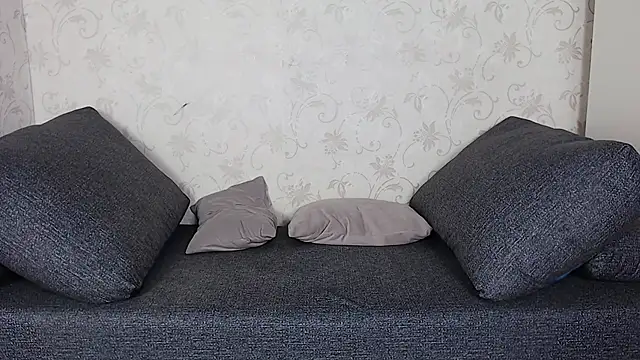 evaa here  online show from March 25, 8:17 am