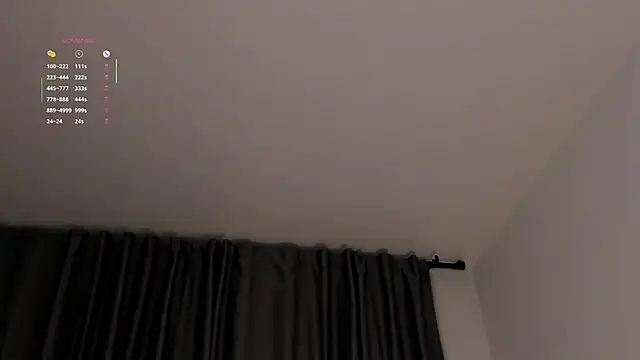 NadiaGnegy online show from October 27, 2:34 pm