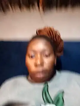 sexysmalldaily04 online show from November 17, 9:32 am