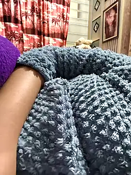 Anshika1431 online show from December 19, 8:01 pm