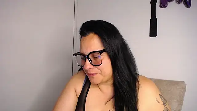 Lia TabooMatureBbw online show from February 10, 10:35 pm