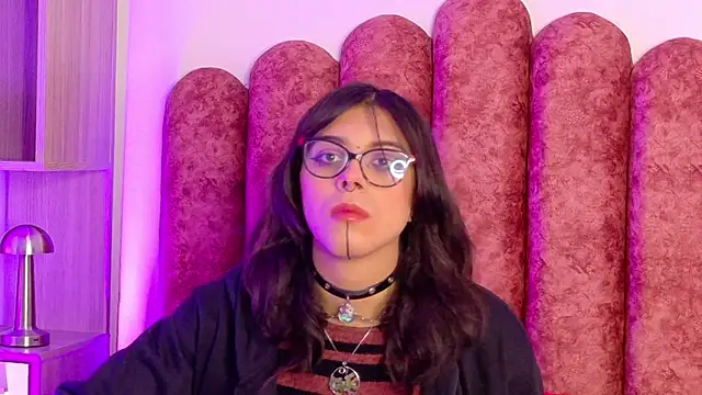 Lullaby Charade online show from November 17, 12:06 pm