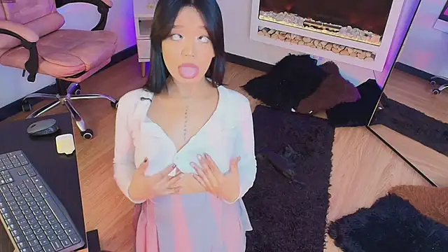 Miss koko  online show from April 2, 3:15 am