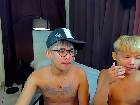 hardwildcock online show from October 20, 4:43 pm