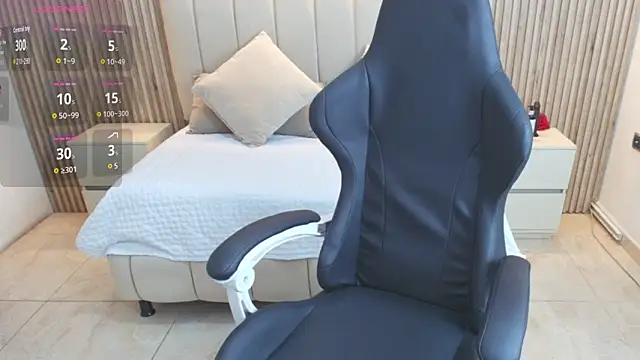 Aziz daud online show from December 2, 7:16 pm