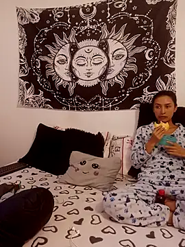 emily n abby online show from February 10, 2:09 pm