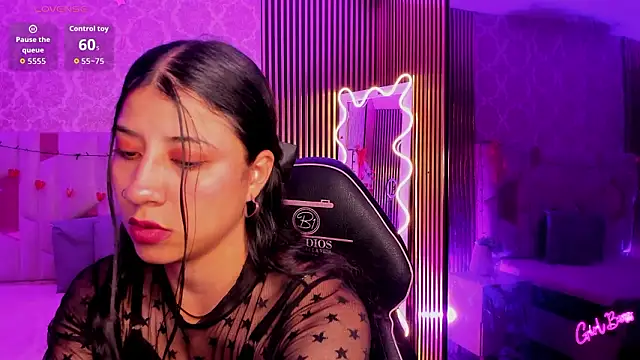 Adisson Tay online show from February 3, 7:29 pm