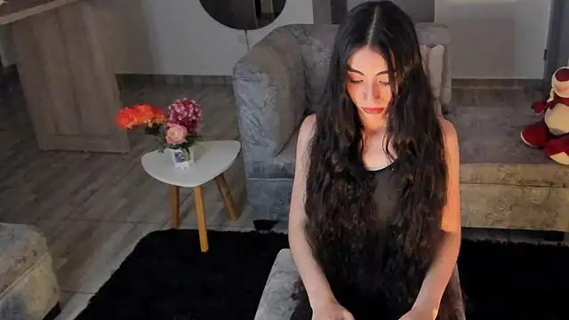 BritanyLnx online show from April 14, 12:43 am