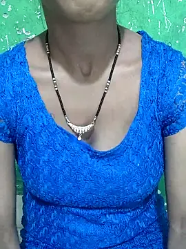 Itz Aisha   online show from March 2, 8:43 am