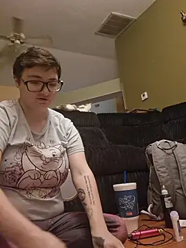 faithorsini8 online show from December 23, 6:06 am