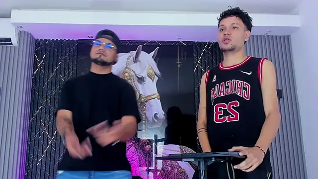 handsome boys22 online show from November 27, 2:09 pm