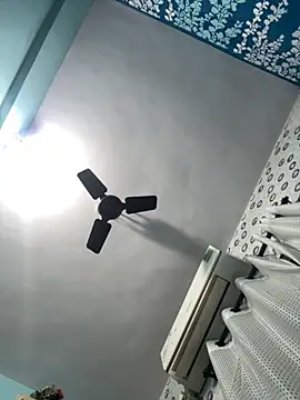 heenashai online show from November 4, 6:02 pm