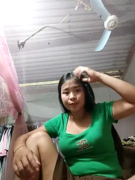 Squirrel-Pear online show from November 9, 12:49 am