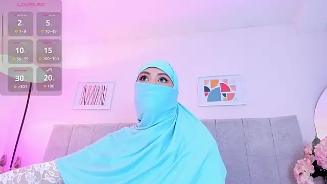 fatiima  online show from November 4, 7:08 pm