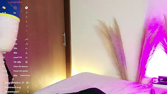 Violetamon online show from July 3, 11:22 pm