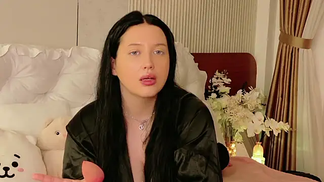 Felicia Herceg online show from January 15, 11:16 am