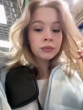 Eliiizaaa online show from October 25, 4:25 pm