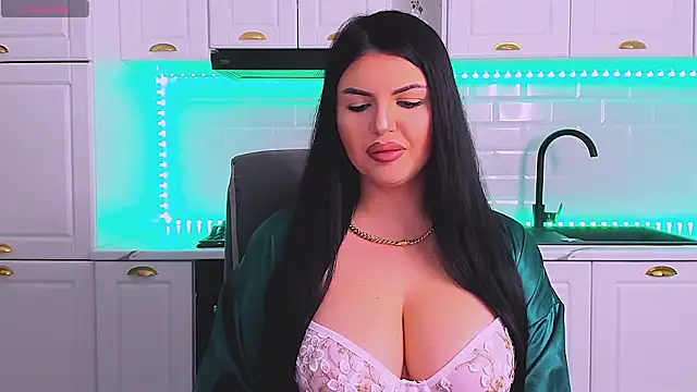 RheaLynn online show from February 5, 9:07 pm