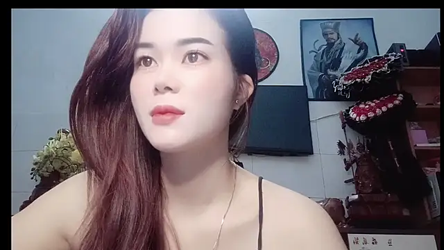 Family-Lovee online show from March 10, 7:51 pm