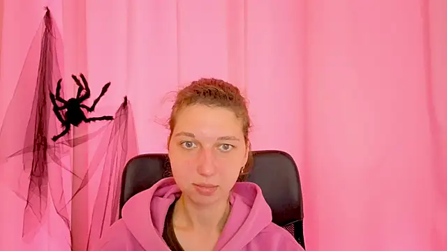 CuteEllii online show from November 19, 11:21 am