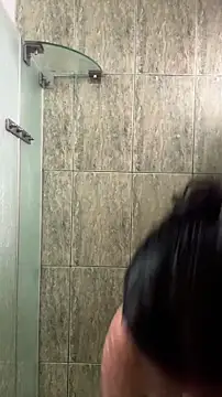 Kmiii21 online show from December 2, 8:11 pm