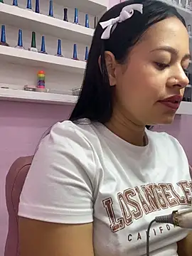 PaulaCruz01 online show from October 25, 4:25 pm