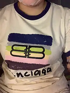 helo-kitty online show from April 4, 1:54 pm