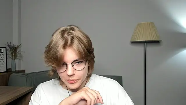 MelodyBaur online show from October 25, 9:28 am