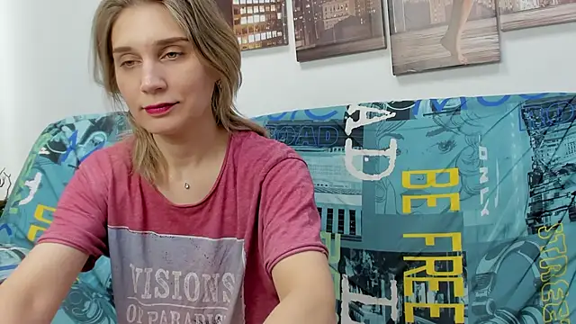 Tenderly Sophie online show from February 19, 1:27 am