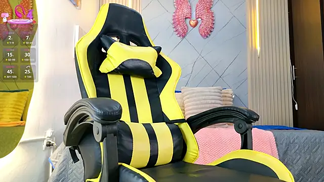 Sara swift9 online show from November 22, 8:22 pm