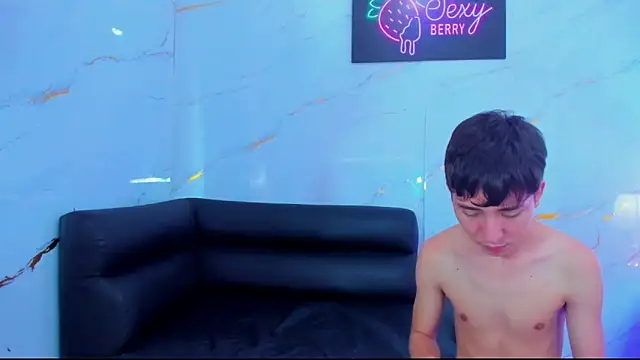 Room boys hot online show from January 9, 2:32 pm