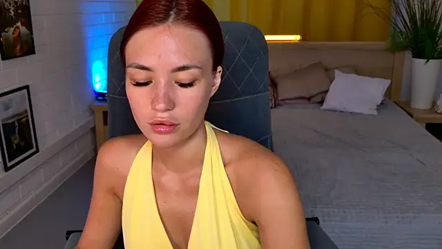 lollyrais online show from August 6, 9:38 am