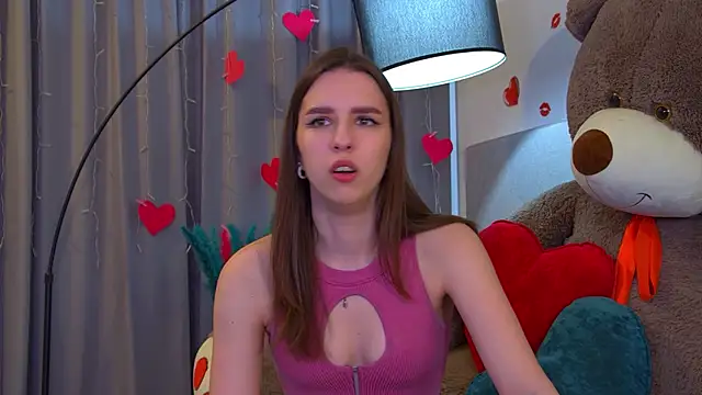 AliceAtkins online show from March 2, 6:25 am