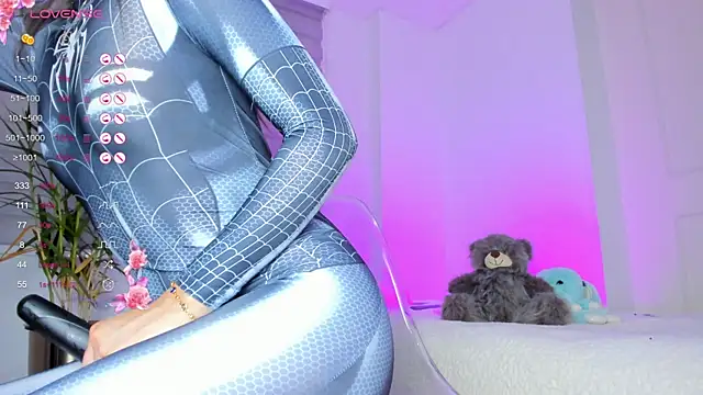 imsofi kf online show from October 31, 6:45 pm