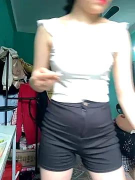 May2k2 online show from November 9, 3:02 am