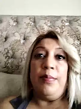 IndianLara online show from April 13, 8:59 am