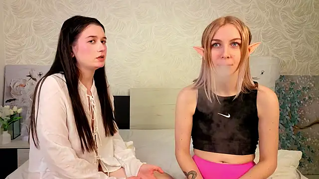 betweenUse online show from November 2, 6:39 am