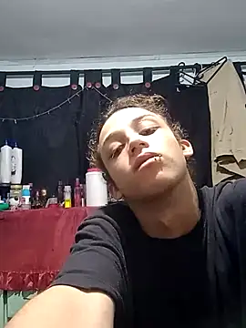 Khalid16  online show from April 19, 4:56 am